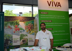 Vishnu Varthan Rajendra Prasad with Viva Agtech Products